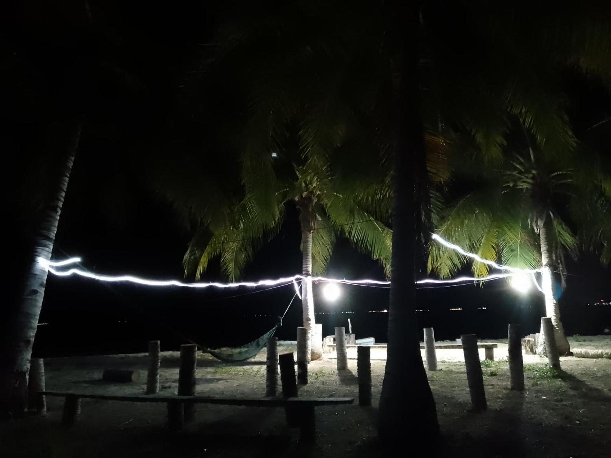 Apartamento Sebangkat Island Tun Sakaran Marine Park Semporna Exterior foto